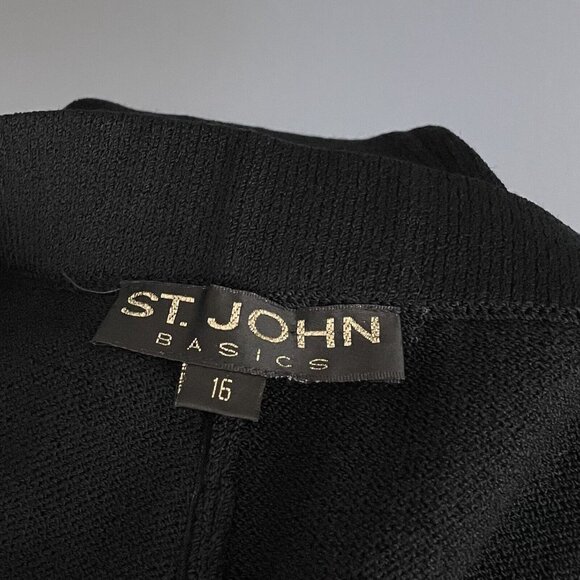 St.John Basics Santana Knit Pleated Pull On Shorts Culottes Black - Picture 4 of 4